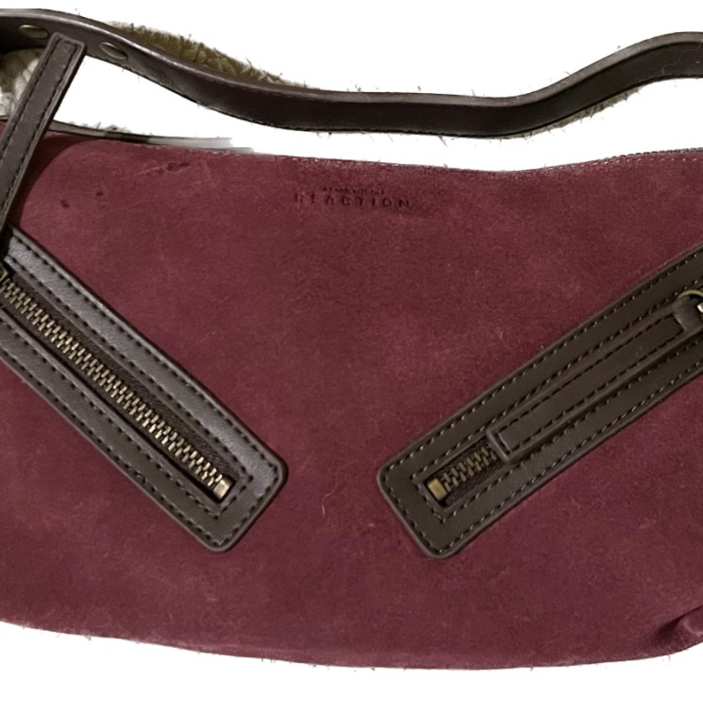 Amazing Dead Stock vintage Kennth Cole Reaction Bag 😳
